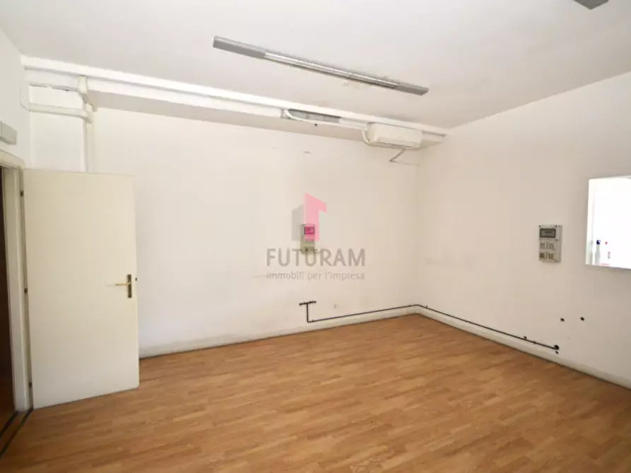 Immagine 12 di Laboratorio in affitto  in Viale Sant'Agostino 6 a Vicenza