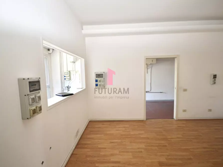 Immagine 13 di Laboratorio in affitto  in Viale Sant'Agostino 6 a Vicenza