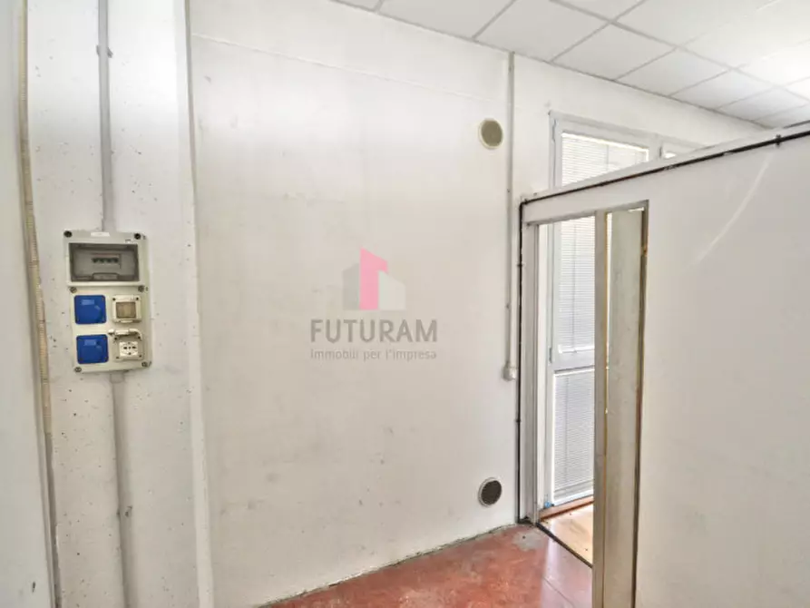 Immagine 16 di Laboratorio in affitto  in Viale Sant'Agostino 6 a Vicenza