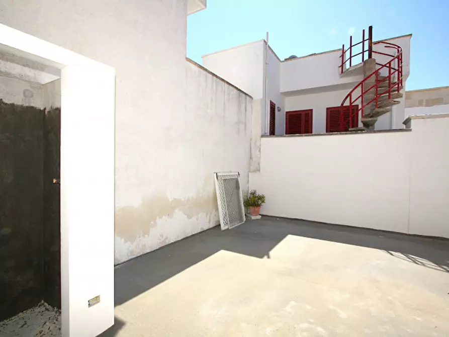 Immagine 6 di Casa bifamiliare in vendita  in Via delle Caselle a Taviano