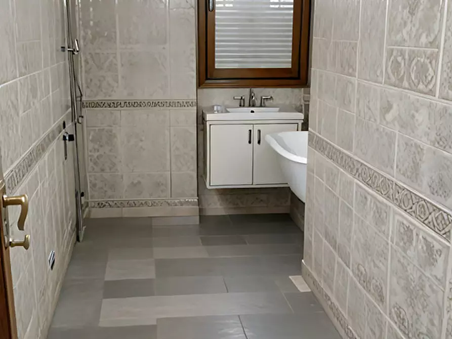 Immagine 7 di Attico in vendita  in Via Risorgimento a Montebelluna