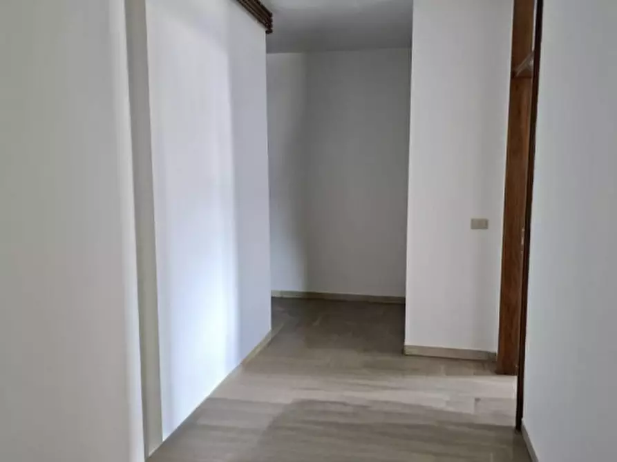 Immagine 27 di Attico in vendita  in Via Risorgimento a Montebelluna