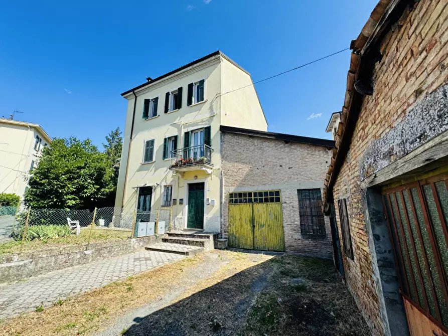 Immagine 29 di Casa indipendente in vendita  in Via Dante a Solignano