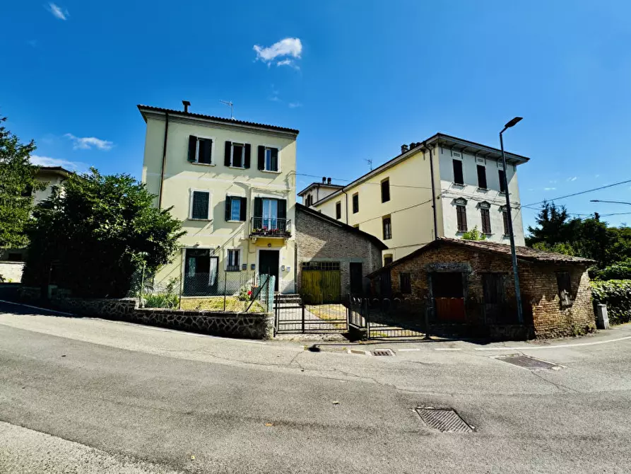Immagine 30 di Casa indipendente in vendita  in Via Dante a Solignano