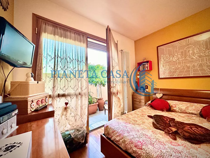 Immagine 8 di Appartamento in vendita  in via mola 7 milano a Milano