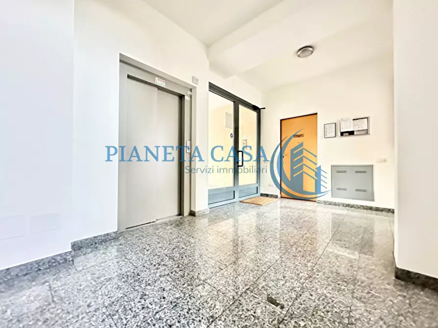 Immagine 10 di Appartamento in vendita  in via mola 7 milano a Milano