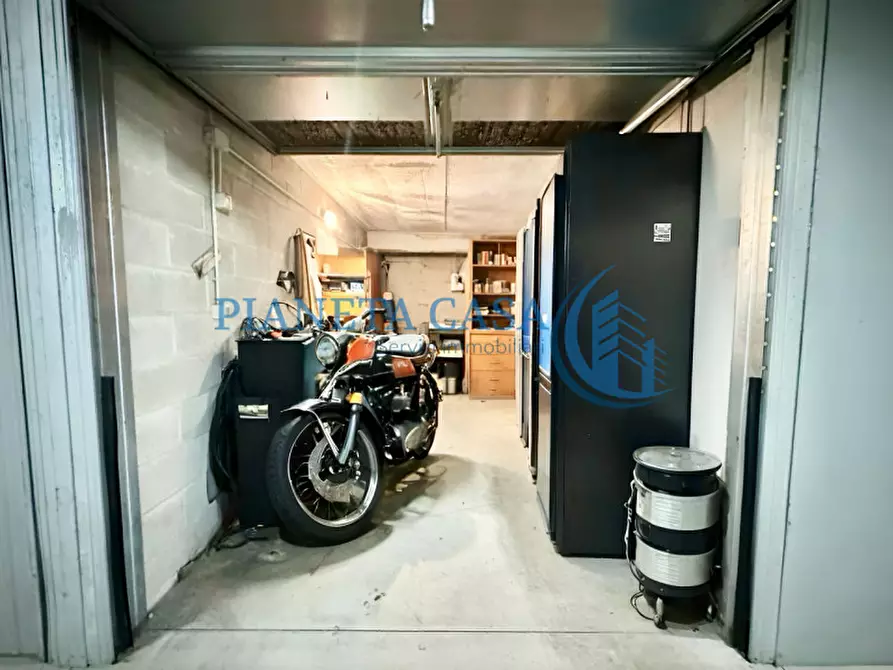 Immagine 13 di Appartamento in vendita  in via mola 7 milano a Milano