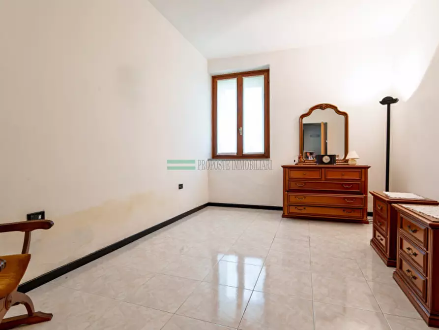 Immagine 13 di Casa trifamiliare in vendita  in Via Alessandro Manzoni a Passirano