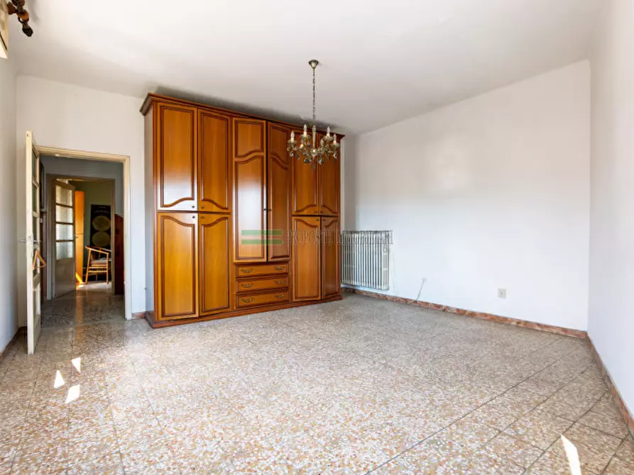 Immagine 18 di Casa trifamiliare in vendita  in Via Alessandro Manzoni a Passirano