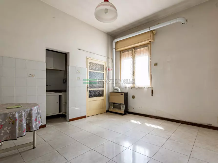 Immagine 23 di Casa trifamiliare in vendita  in Via Alessandro Manzoni a Passirano