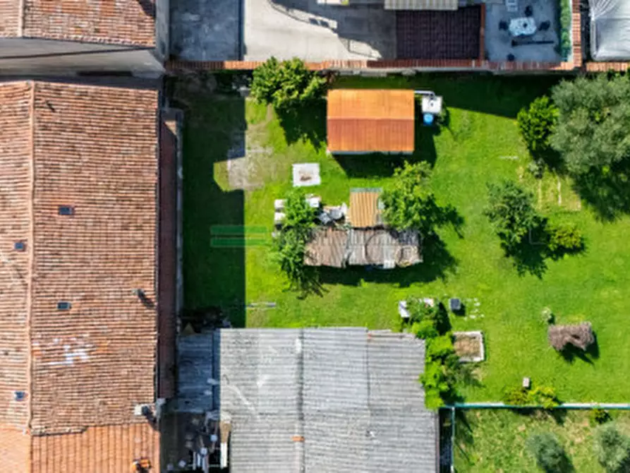 Immagine 42 di Casa trifamiliare in vendita  in Via Alessandro Manzoni a Passirano