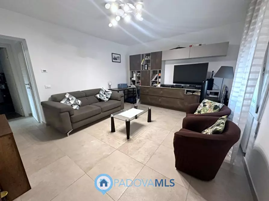 Immagine 4 di Casa bifamiliare in vendita  in Via Pietro Brandolese a Padova