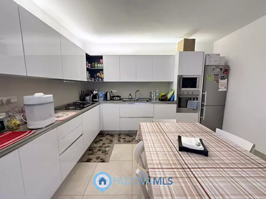 Immagine 10 di Casa bifamiliare in vendita  in Via Pietro Brandolese a Padova