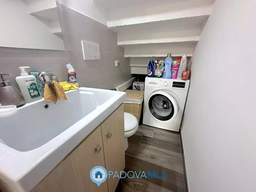 Immagine 40 di Casa bifamiliare in vendita  in Via Pietro Brandolese a Padova