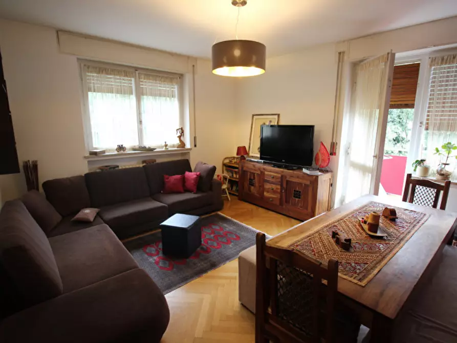 Immagine 1 di Appartamento in vendita  in Via Guncina - Guntschnastraße a Bolzano