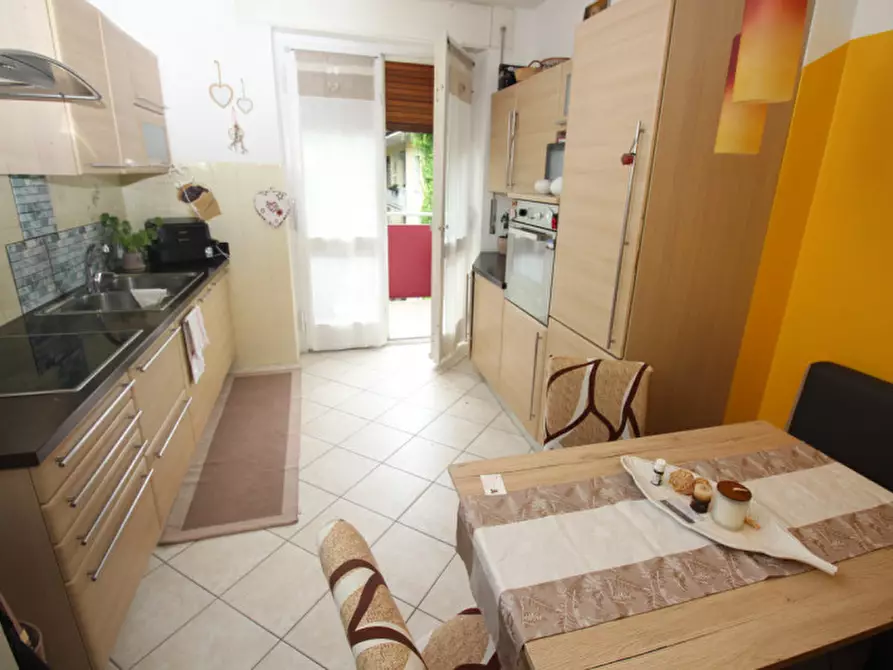 Immagine 2 di Appartamento in vendita  in Via Guncina - Guntschnastraße a Bolzano