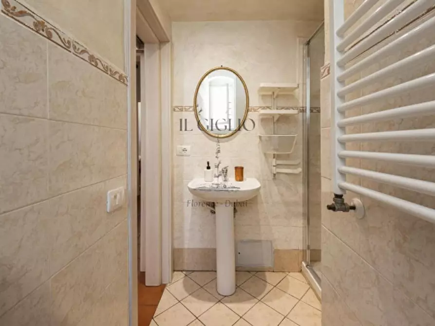 Immagine 12 di Appartamento in vendita  in Via di San Francesco di Paola a Firenze