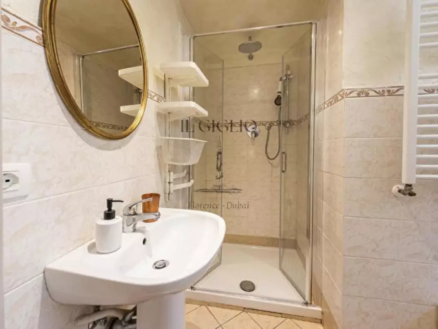 Immagine 13 di Appartamento in vendita  in Via di San Francesco di Paola a Firenze