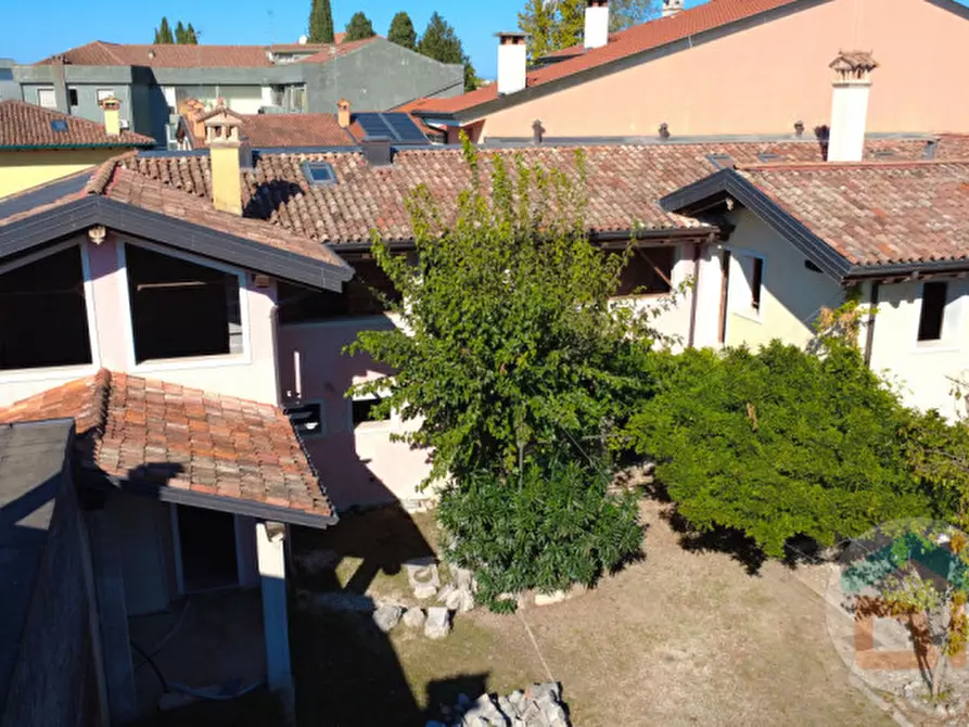 Immagine 21 di Bed & Breakfast in vendita  in via garibaldi 43 a Gradisca D'isonzo