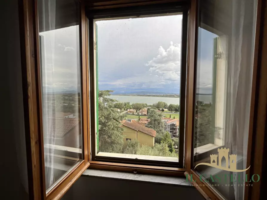 Immagine 5 di Appartamento in vendita  in Via Belvedere a Castiglione Del Lago