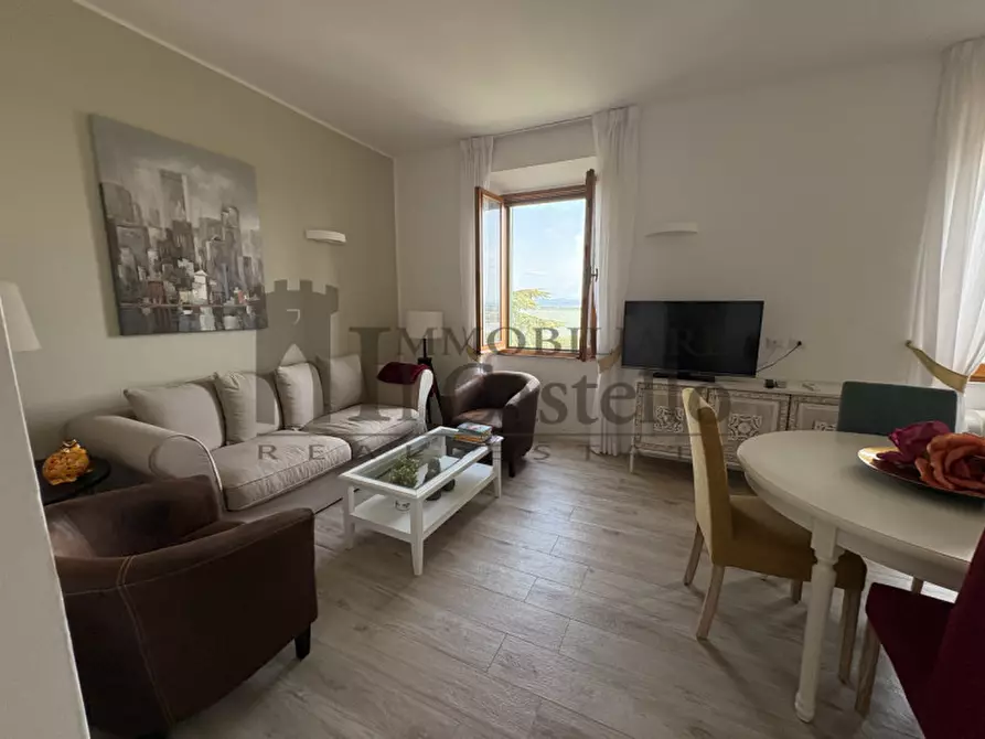 Immagine 9 di Appartamento in vendita  in Via Belvedere a Castiglione Del Lago