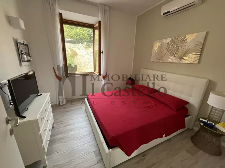 Immagine 16 di Appartamento in vendita  in Via Belvedere a Castiglione Del Lago