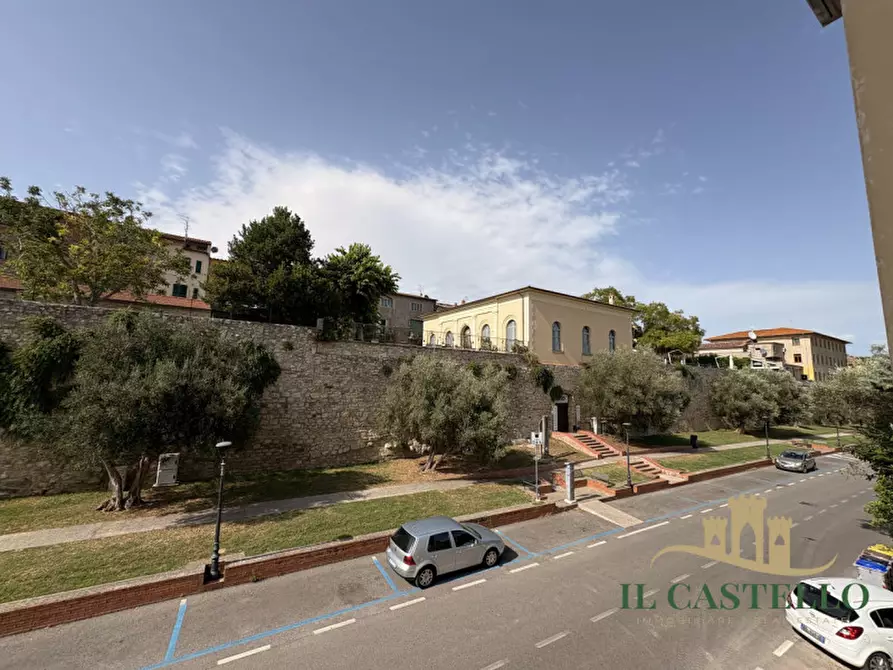 Immagine 23 di Appartamento in vendita  in Via Belvedere a Castiglione Del Lago