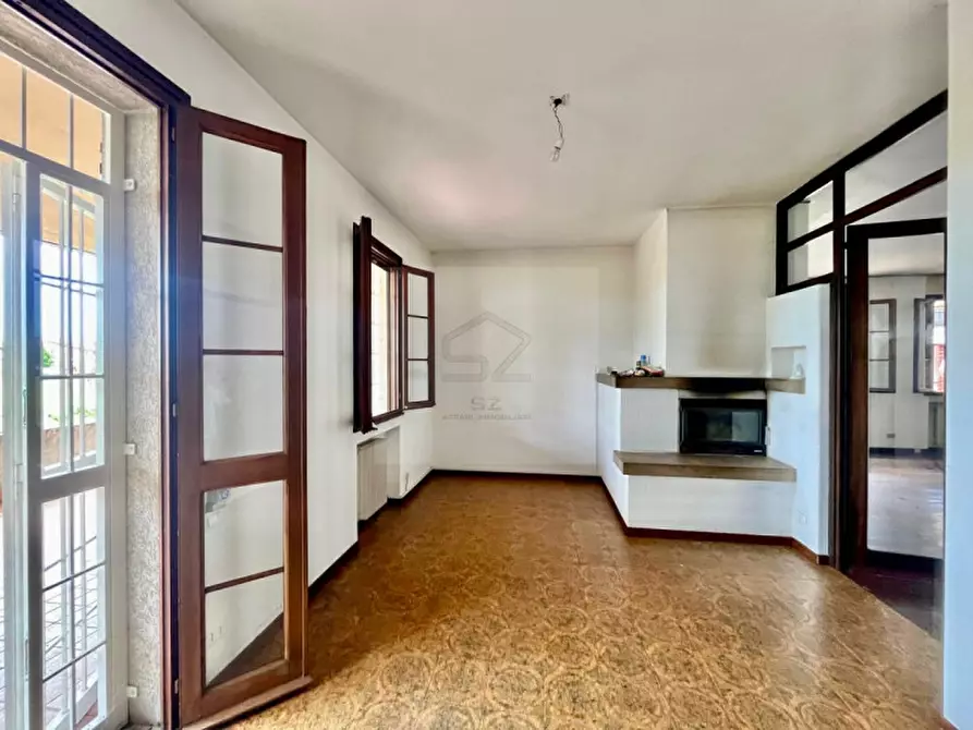 Immagine 3 di Casa bifamiliare in vendita  in Via Arcangelo Corelli a Abano Terme