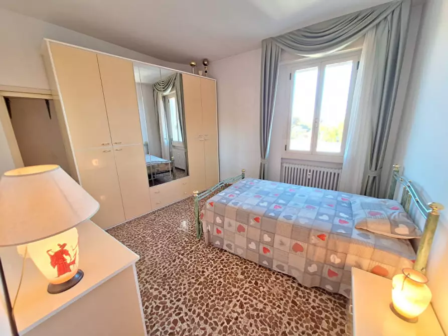 Immagine 9 di Appartamento in vendita  in via Imperia 9 a Modena