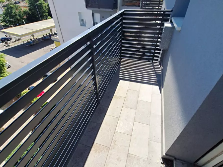 Immagine 17 di Appartamento in vendita  in via Imperia 9 a Modena