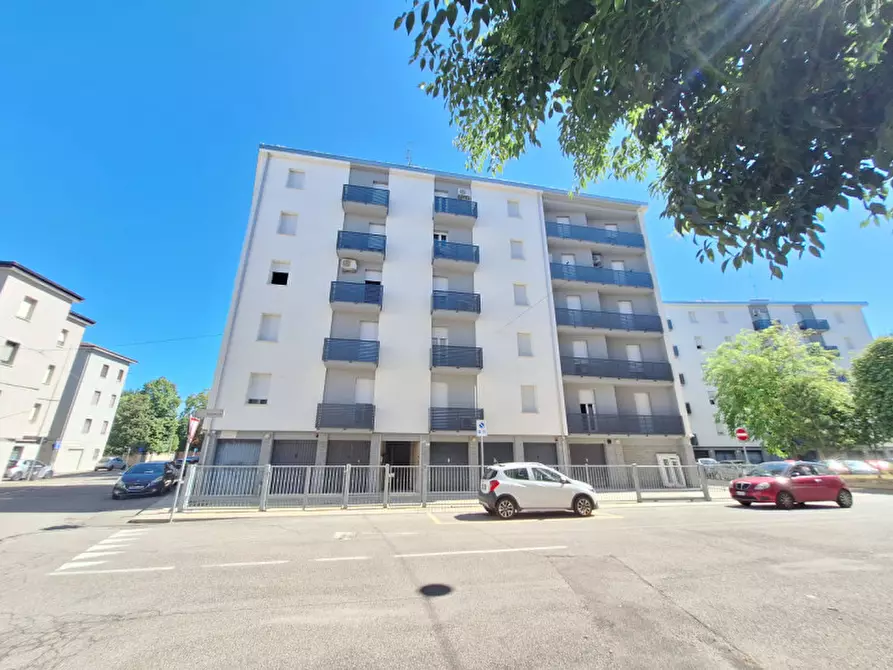Immagine 28 di Appartamento in vendita  in via Imperia 9 a Modena