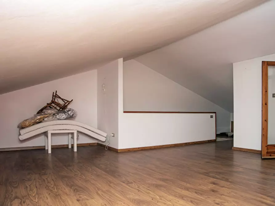 Immagine 31 di Villa in vendita  in Via Carlo Casalegno a Bussolengo