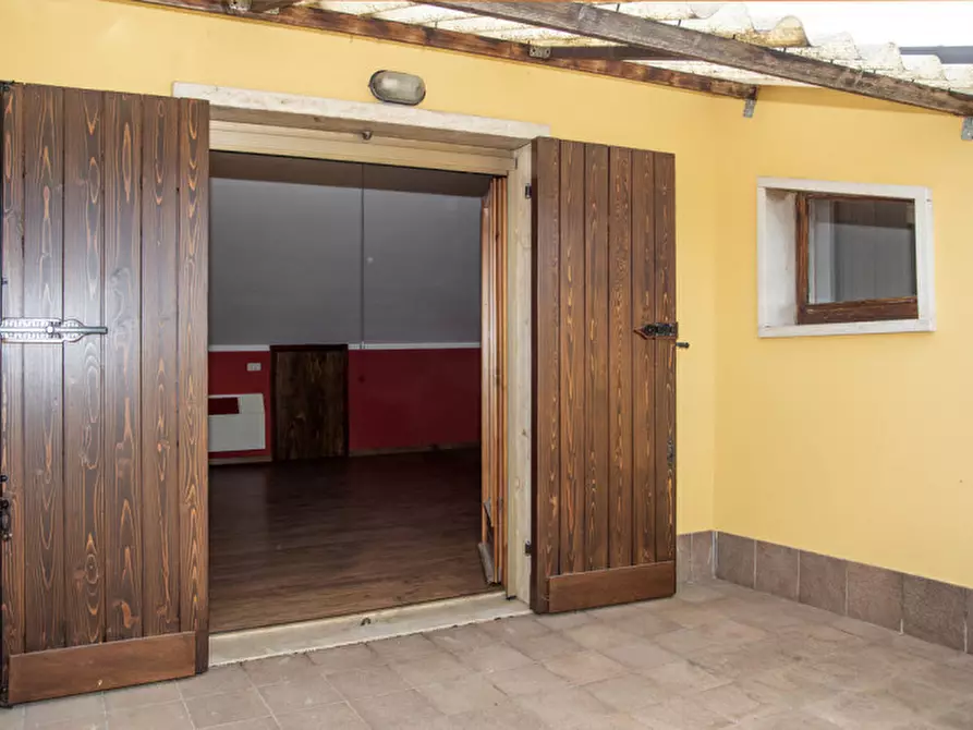 Immagine 33 di Villa in vendita  in Via Carlo Casalegno a Bussolengo