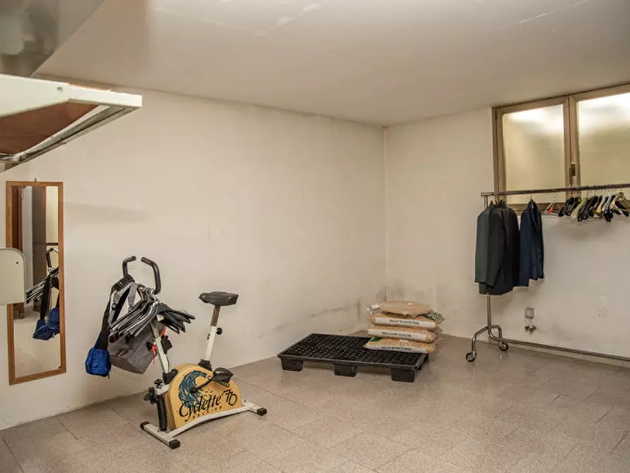 Immagine 46 di Villa in vendita  in Via Carlo Casalegno a Bussolengo