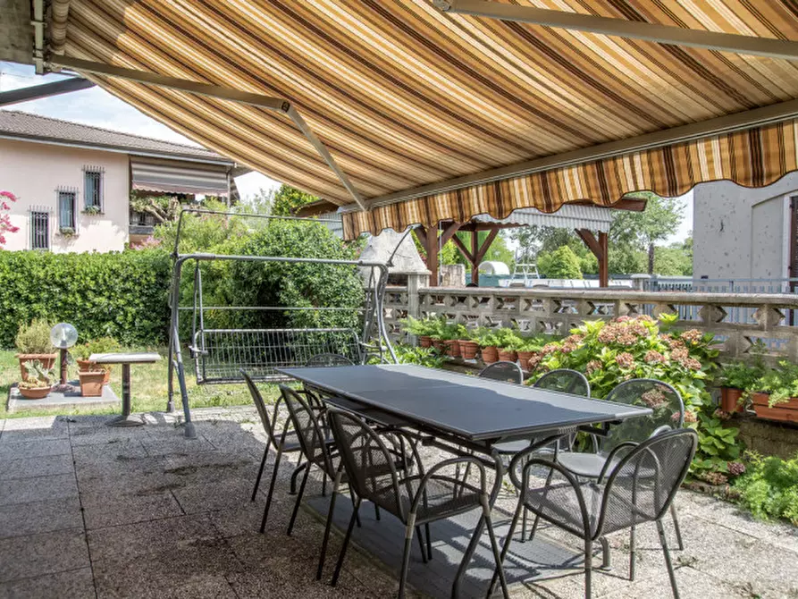 Immagine 61 di Villa in vendita  in Via Carlo Casalegno a Bussolengo