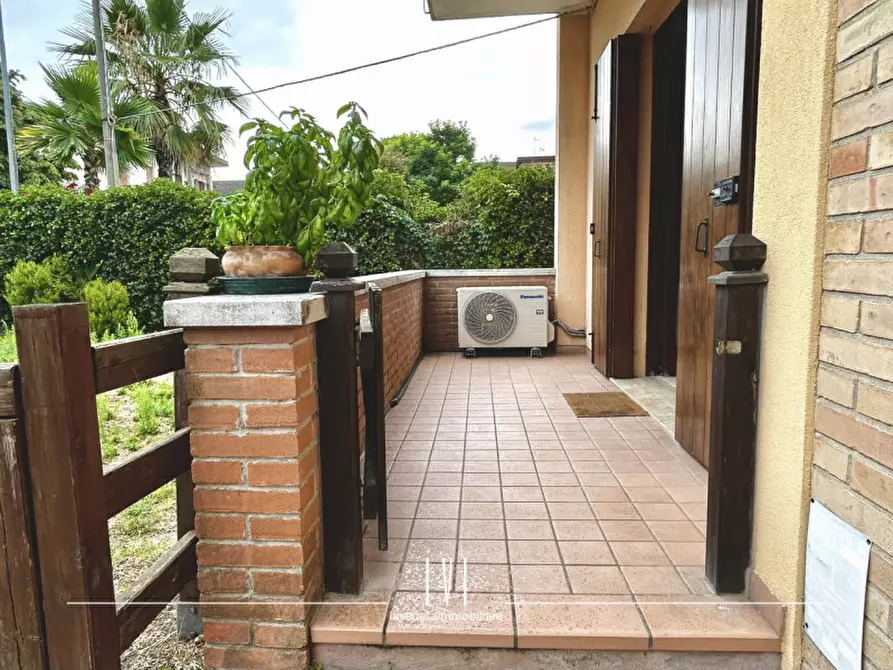 Immagine 21 di Appartamento in vendita  in Via Benvenuto Cellini 4 a Jesolo