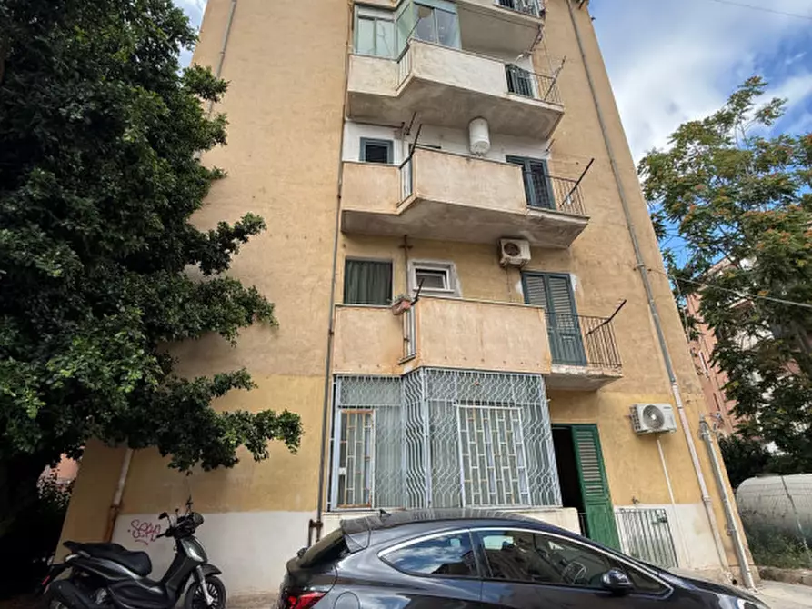 Immagine 1 di Appartamento in vendita  in Via Benedetto Baldi 4 a Palermo