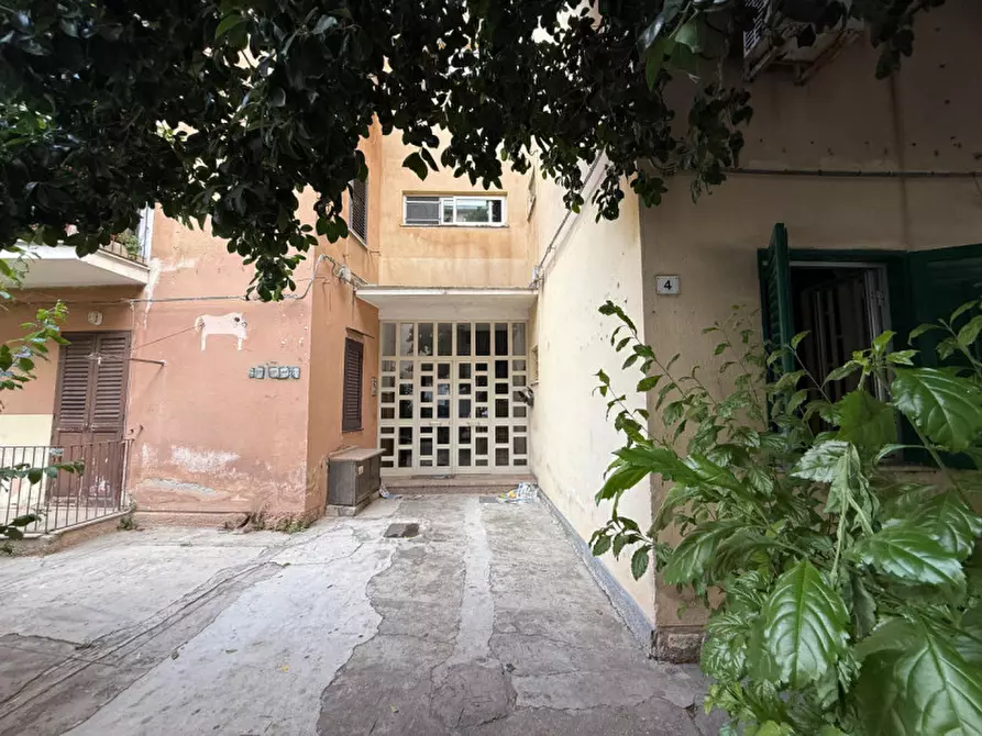 Immagine 3 di Appartamento in vendita  in Via Benedetto Baldi 4 a Palermo