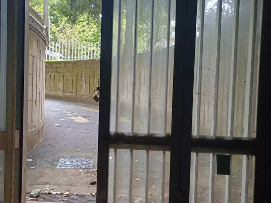 Immagine 15 di Attività commerciale in vendita  in Corso Francia 222 a Collegno