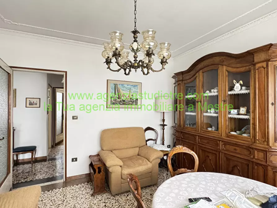 Immagine 2 di Appartamento in vendita  in Via Giuseppe Tartini 8 a Venezia