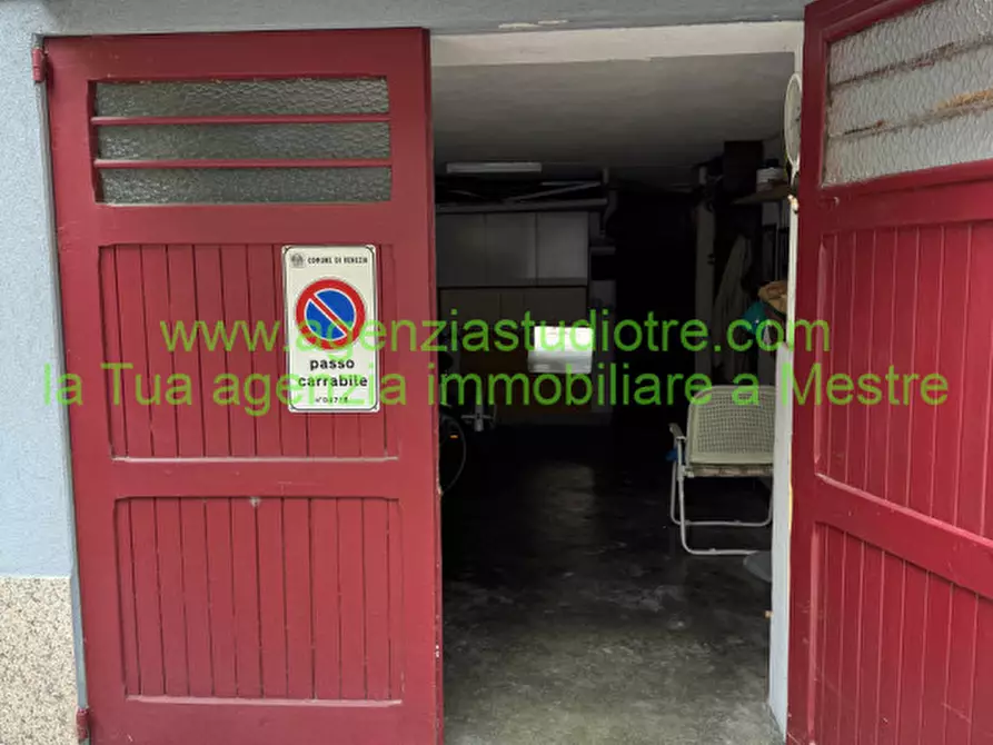 Immagine 14 di Appartamento in vendita  in Via Giuseppe Tartini 8 a Venezia