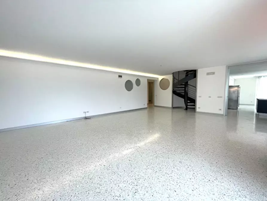 Immagine 6 di Villa in vendita  in Via Torino a Legnaro