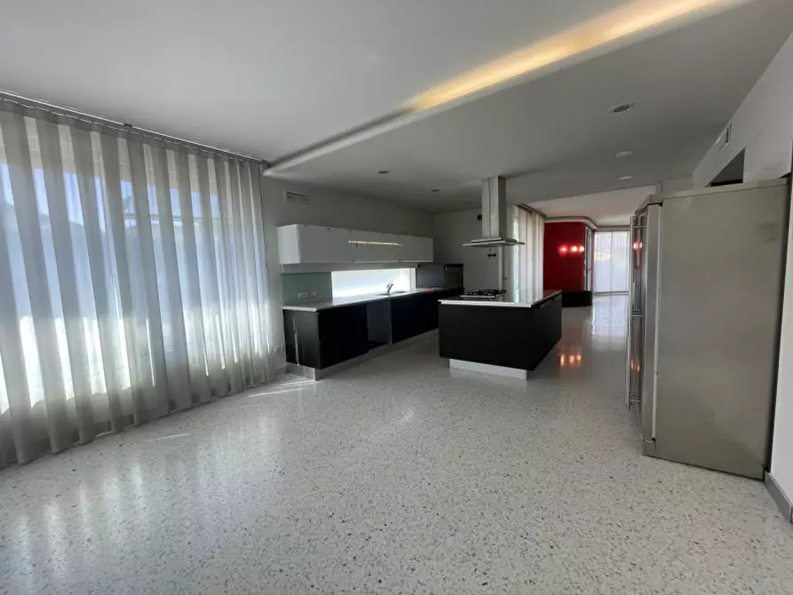 Immagine 12 di Villa in vendita  in Via Torino a Legnaro