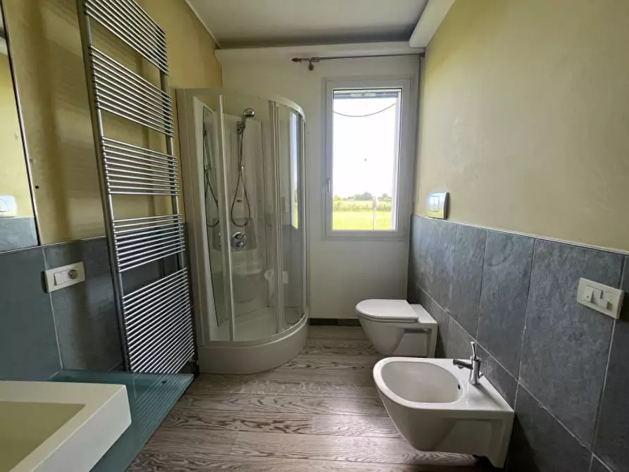 Immagine 17 di Villa in vendita  in Via Roma a Legnaro