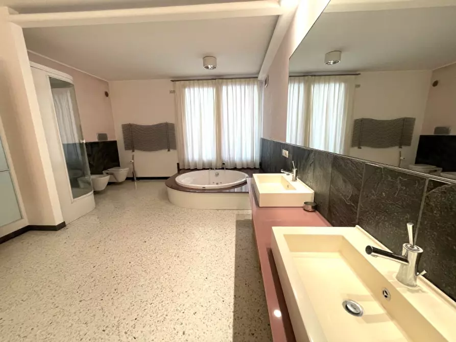 Immagine 26 di Villa in vendita  in Via Torino a Legnaro