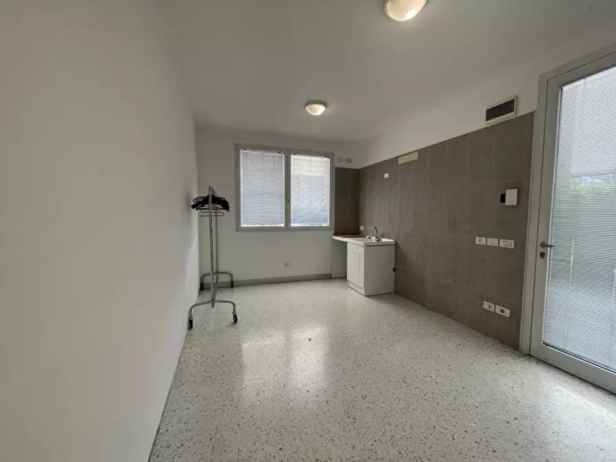 Immagine 31 di Villa in vendita  in Via Torino a Legnaro