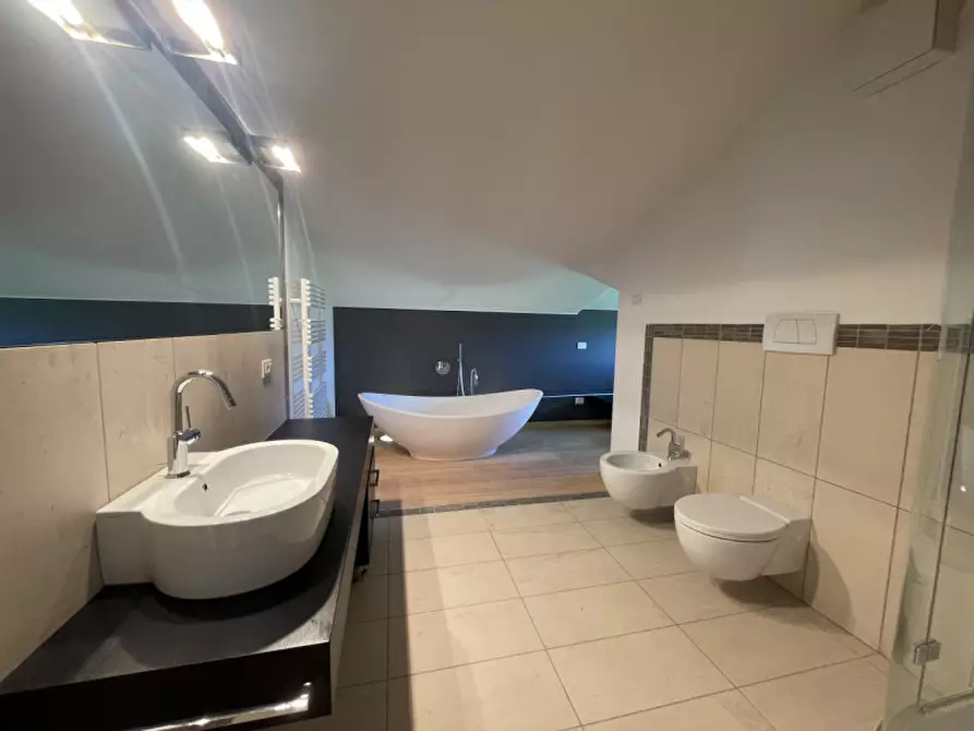 Immagine 31 di Villa in vendita  in Via Roma a Legnaro