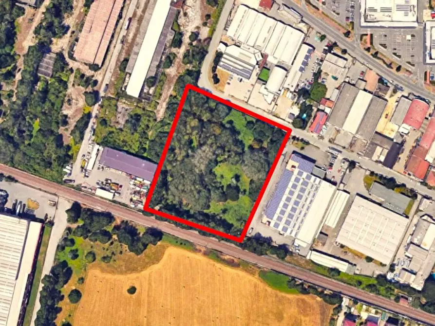 Immagine 1 di Terreno in vendita  in Via delle Industrie, 26100 Cremona CR, Italia a Cremona