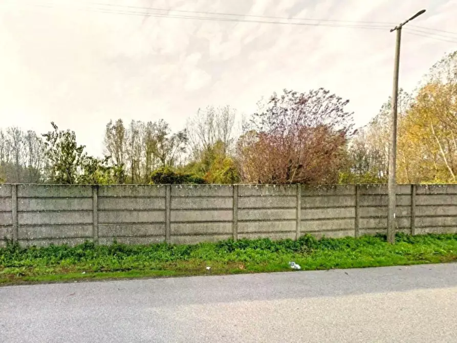 Immagine 7 di Terreno in vendita  in Via delle Industrie, 26100 Cremona CR, Italia a Cremona