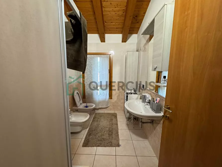 Immagine 10 di Appartamento in vendita  in Piazza Vittorio Veneto a Caldiero